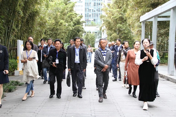 再獲點贊! 成都市委辦公廳、市政府辦公廳和市人社局相關領導一行參訪由瑞方人力打造的全市首個就業小站 第1張