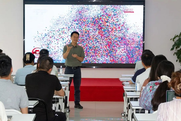 銘記歷史,砥礪前行——瑞方人力組織觀看九三閱兵儀式 第3張 銘記歷史,砥礪前行——瑞方人力組織觀看九三閱兵儀式 第3張